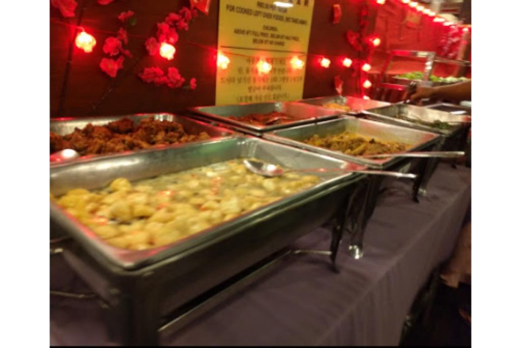 Top 10 Best Halal Buffets In Sabah 2025 3 Kampung-Nelayan-Floating-Seafood-Restaurant-