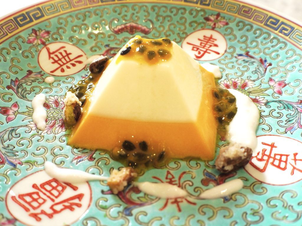 8 Panna Cotta Terbaik di Pulau Pinang 2025 11 Kebaya-Dining-Room-