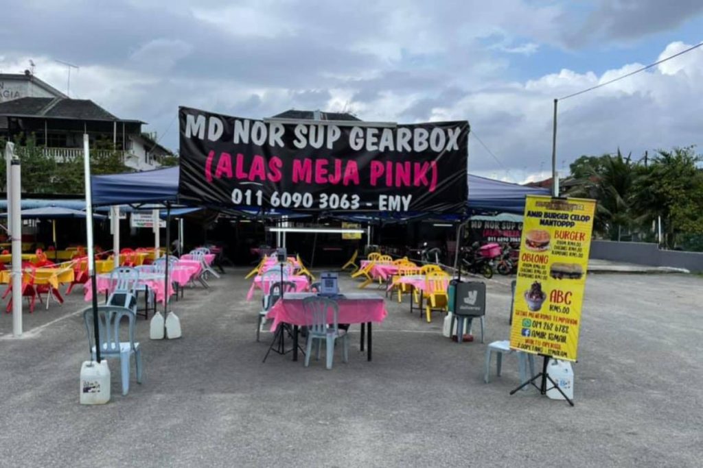 Top 8 Best Sup Tulang in Johor 2025 14 Md-Nor-Soup-Gearbox-Alas-Meja-Pink-