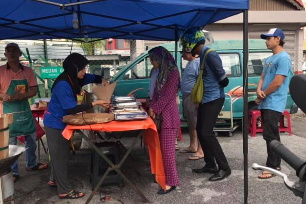 Top 10 Best Nasi Lemak in Ipoh 2025 8 Nasi-Lemak-Kukus-Mak-Siti