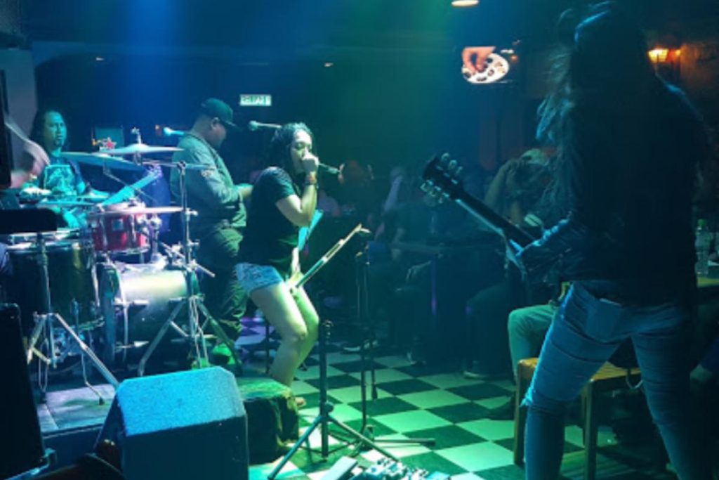 Top 10 Best Pubs in KL & Selangor 2025 15 On-Line-Pub