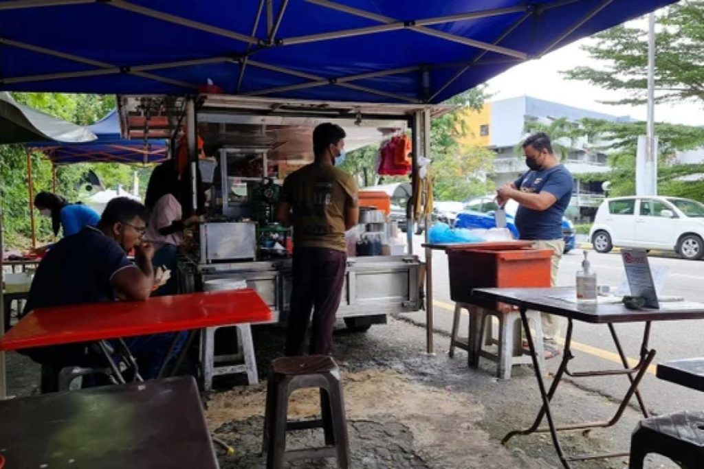 Top 10 Best Rojak in KL & Selangor 2025 10 Rojak-Cendol-Aliff-Van