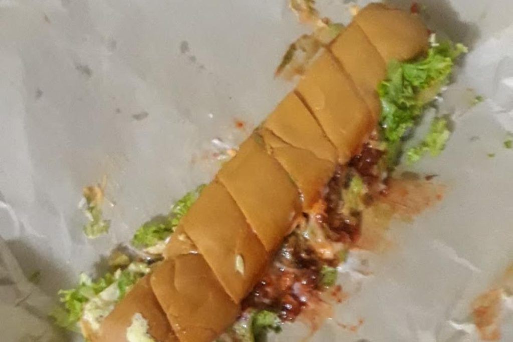 <strong>10 Roti John Terbaik di KL & Selangor 2025</strong> 12 Roti-John-Beraturrrr-PJ