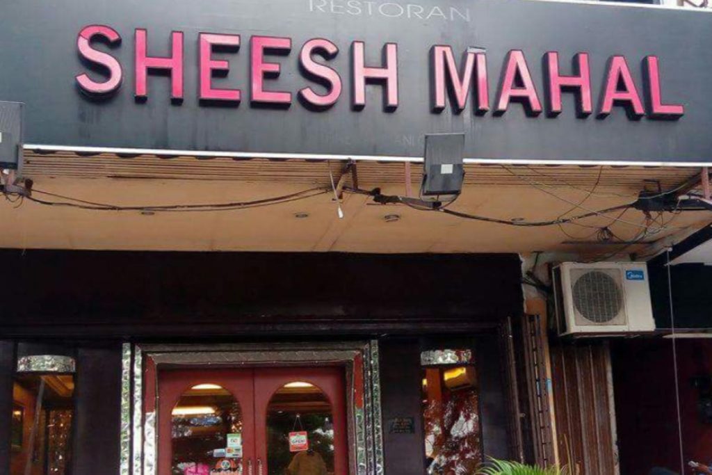 Top 10 Best Pakistani Restaurants in KL & Selangor 2025 18 Sheesh-Mahal-Restaurant