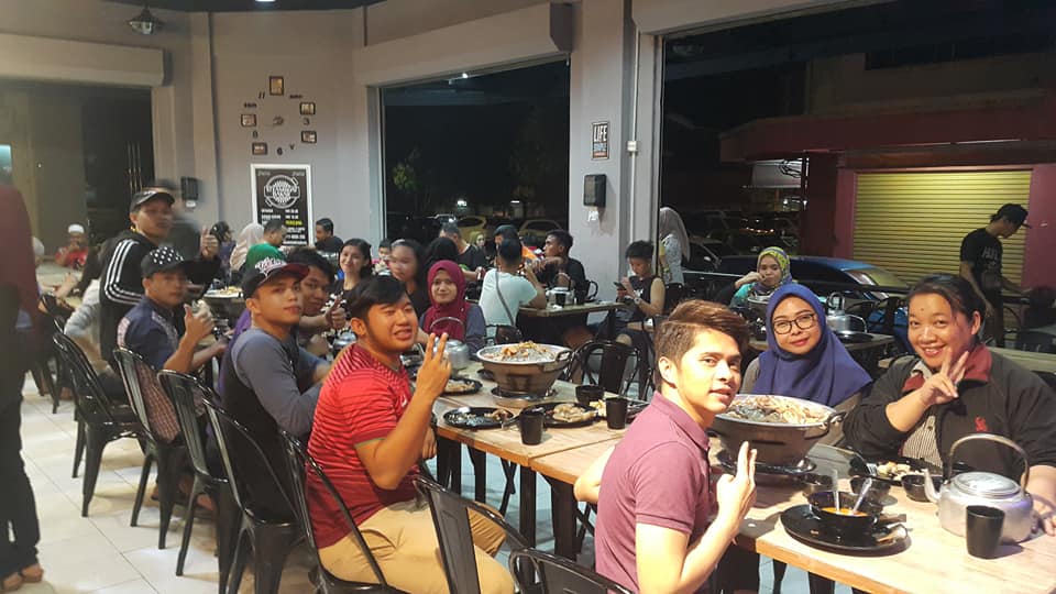 Top 10 Best Steamboat Restaurants In Sabah 2025 9 Steamboat-Bakar-Sepanggar-