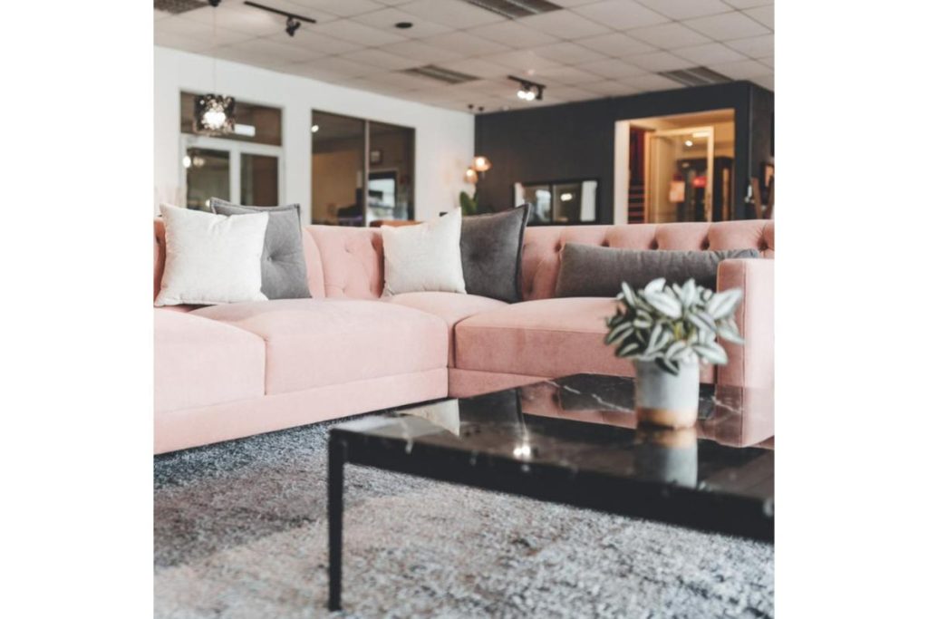 <strong>10 Kedai Perabot Terbaik di Kuching 2025</strong> 5 Wee-Hua-Boo-Trading-Sdn-Bhd-