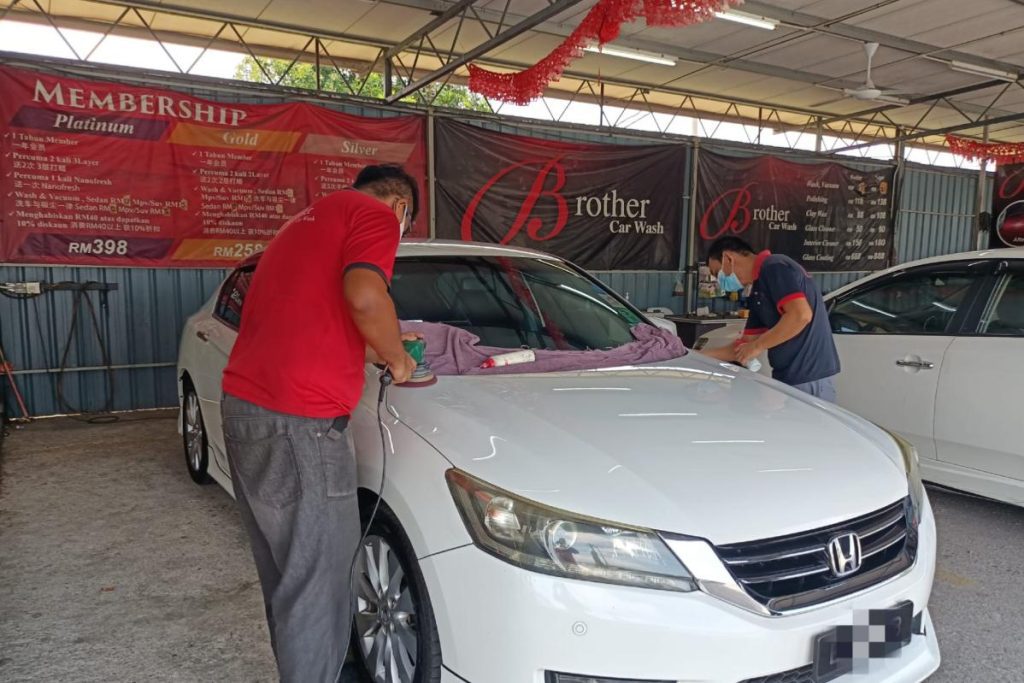 10 Perkhidmatan Mencuci Kereta Terbaik di Ipoh 2025 15 Brother-Car-Wash-