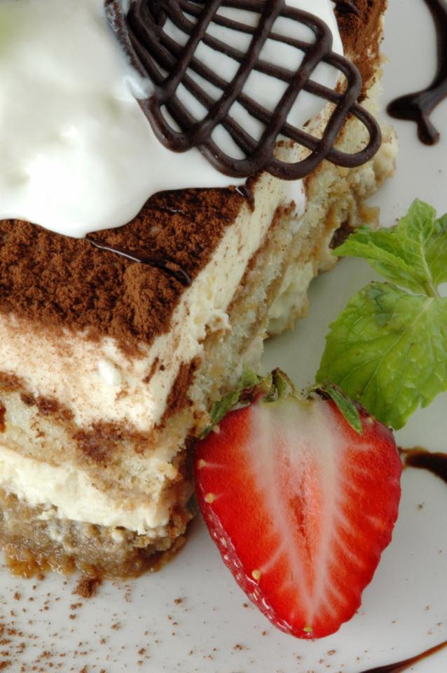 Top 10 Best Western Restaurants In Sarawak 2025 17 Fratinis-Restaurant-