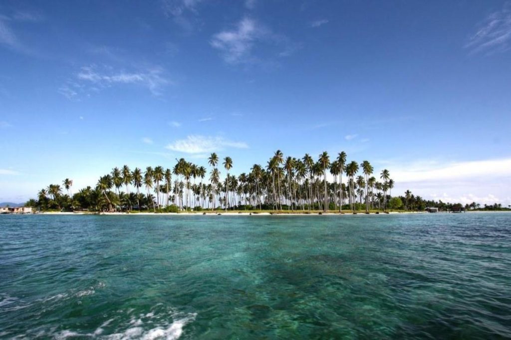 Top 20 Best Things To Do In Semporna 2025 21 Mantabuan-Island-in-Tun-Sakaran-Marine-Park--