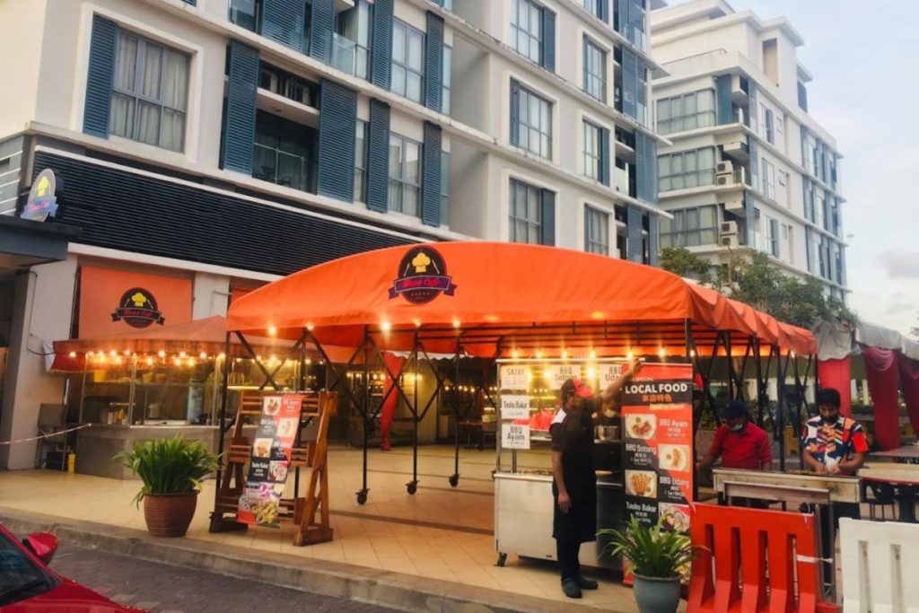 10 Aktiviti Menarik Untuk Dilakukan di Iskandar Puteri 2025 18 Taste-Local-Delights-At-The-Mana-Cafe-