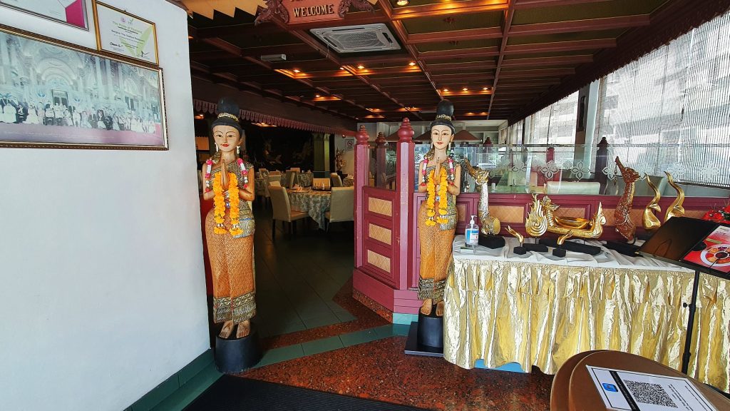 10 Restoran Thai Terbaik di Sarawak 2025 6 Bangkok-Thai-Seafood-Restaurant