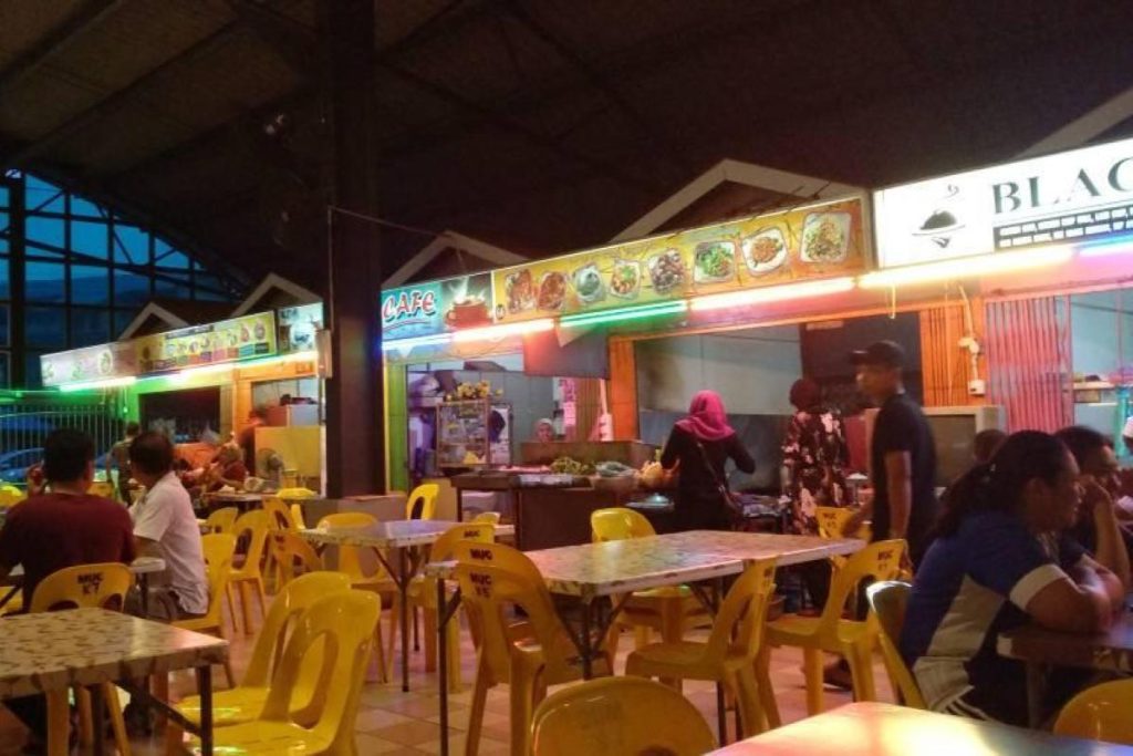 Top 10 Best Food Courts In Sarawak 2025 7 Dewan-MUC-Food-Court-