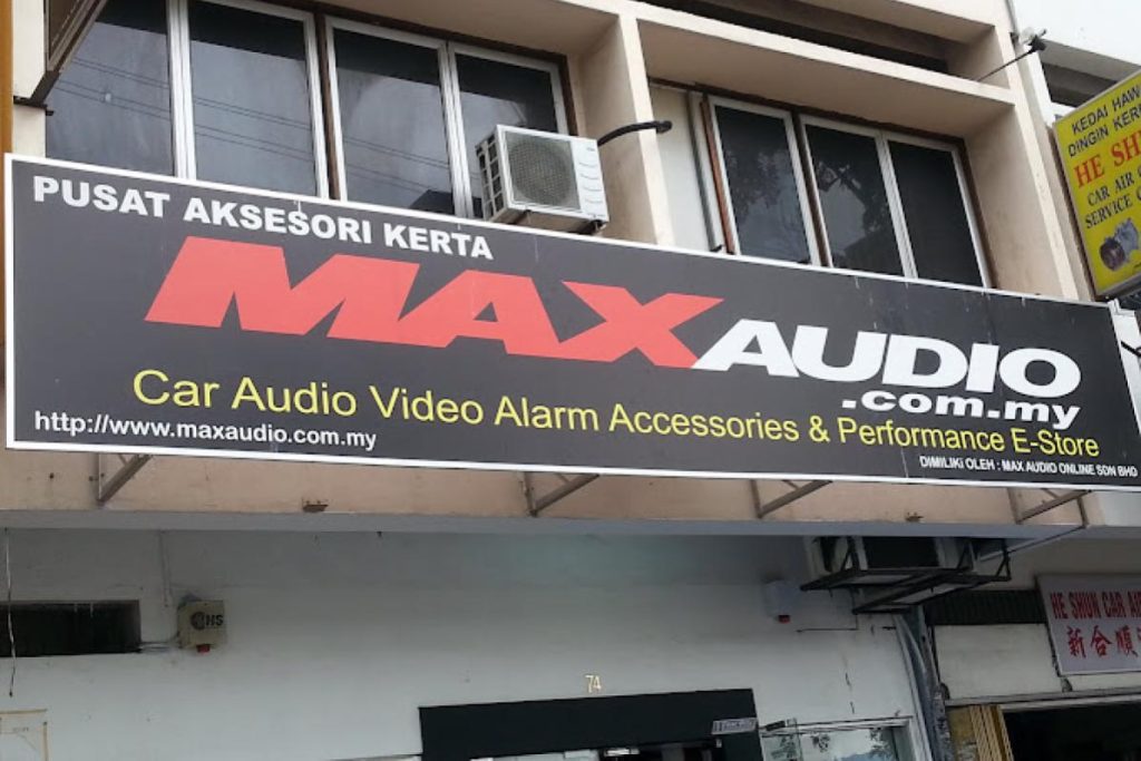 10 Kedai Aksesori Kereta Terbaik di KL Selangor 2025 14 Shah-Alam-Car-Accessories--