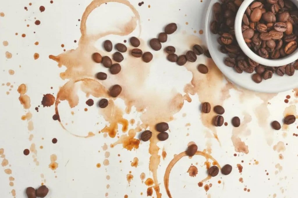 9 Awesome Ways To Use Lemon For A Sparkly Clean Kitchen (Ladies Will Love No.7) 10 -Awesome-Ways-To-Use-Lemon-For-A-Sparkly-Clean-Kitchen-Ladies-Will-Love-No.--x-