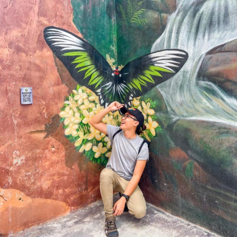 Top 10 Best Things To Do in Kampar 2025 4 Admire-Murals-At-the-Ilham-Seni-Kampar-