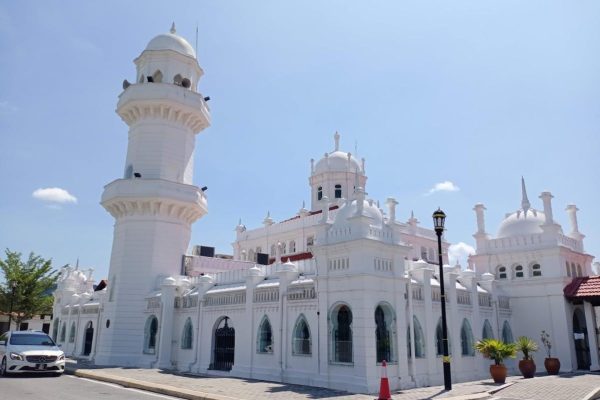 10 Best Things To Do in Banting 2023 | Ready To Explore?
