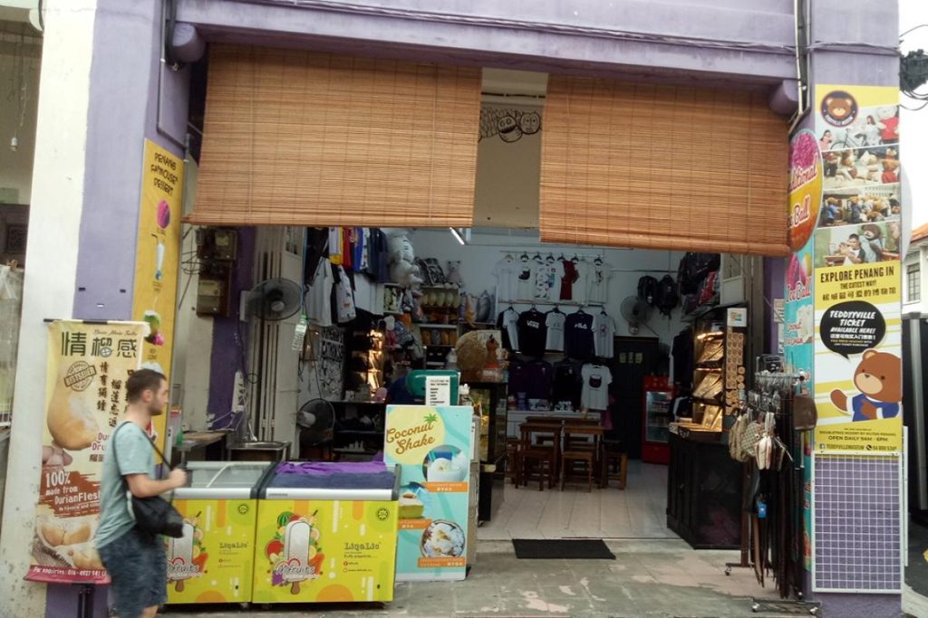 Top 10 Best Ice Kacang in Penang 2025 16 Armenian-Street-Ice-Ball-