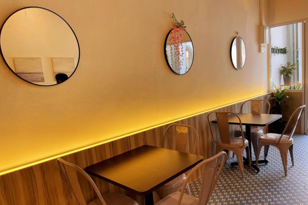 8 Roti Bakar Perancis Terbaik di Penang 2025 16 Back-Street-Cafe