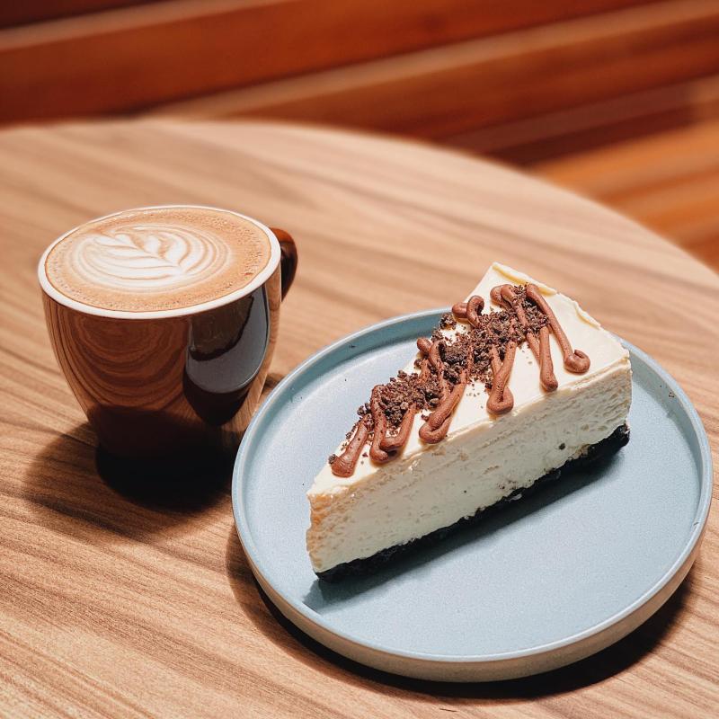 20 Kedai Pencuci Mulut Terbaik di Pulau Pinang 2025 5 Black-Kettle-