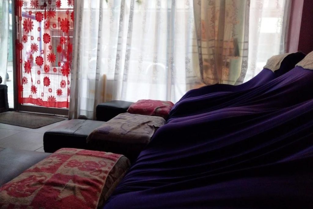 Top 10 Best Massage Spa Centres in Sabah 2025 10 Crystal-Reflexology-Nail-Centre-