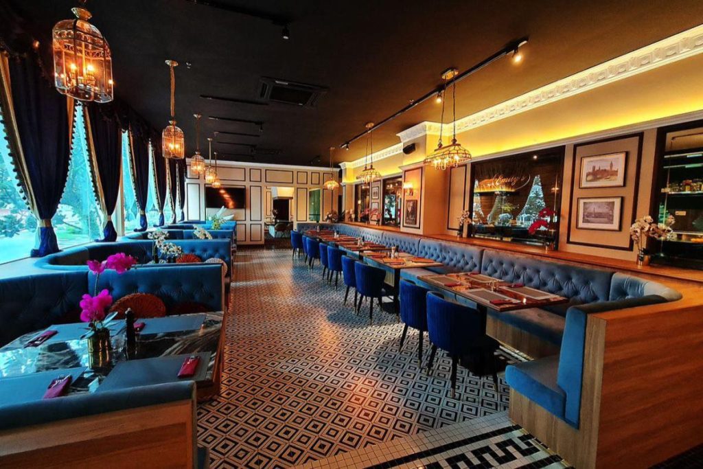 <strong>8 Rack Lamb Terbaik di Pulau Pinang 2025</strong> 4 Emilys-Steakhouse-Penang