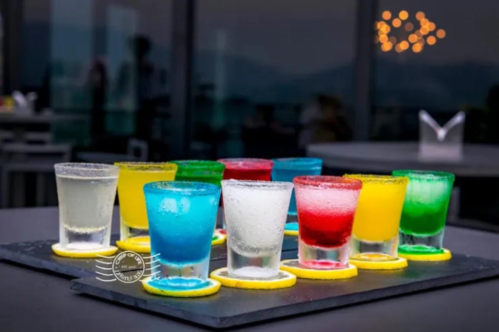 <strong>10 Bar Hotel Terbaik di Pulau Pinang 2025</strong> 19 G-Hotel-Gravity-Rooftop-Bar-