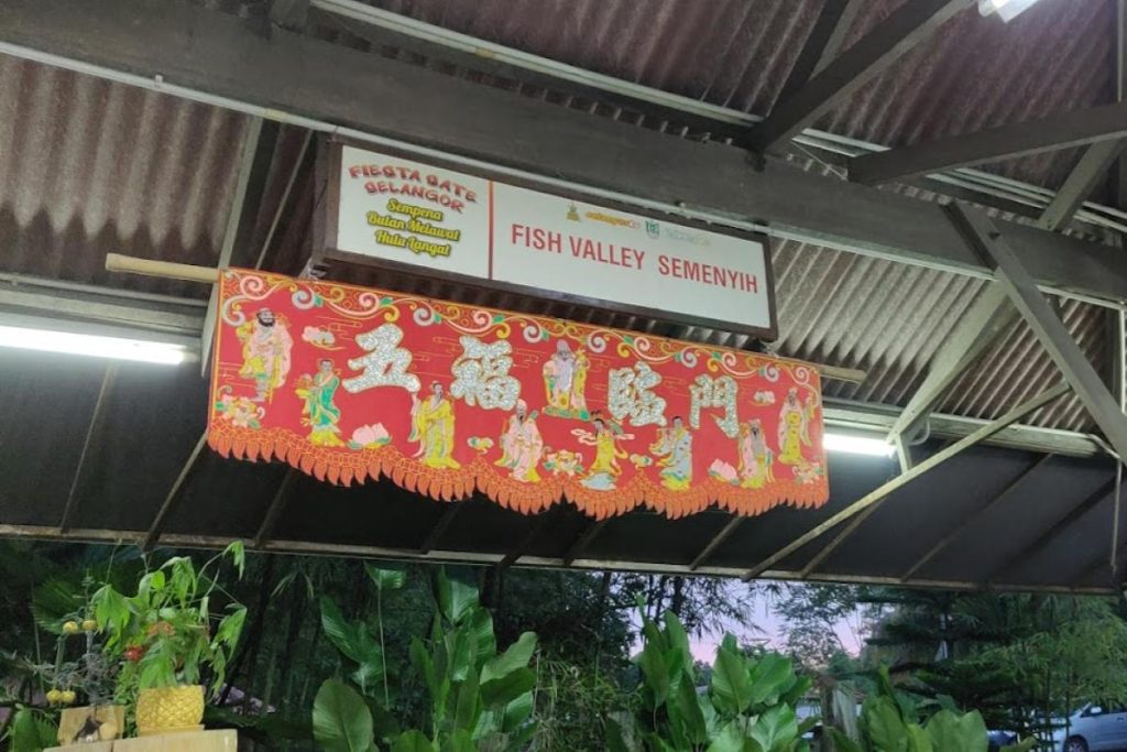 Top 10 Best Things To Do Near Semenyih 2025 21 Have-a-Hearty-Meal-At-the-Fish-Valley-Semenyih-Restaurant
