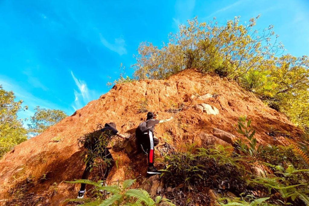 Top 10 Best Things To Do Near Kulai 2025 5 Hike-Up-Gemilang-Hill