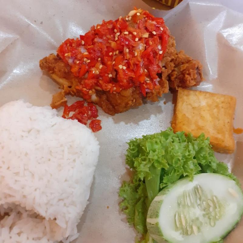 Top 8 Best Ayam Geprek in KL & Selangor 2025 13 Hot-Geprek-