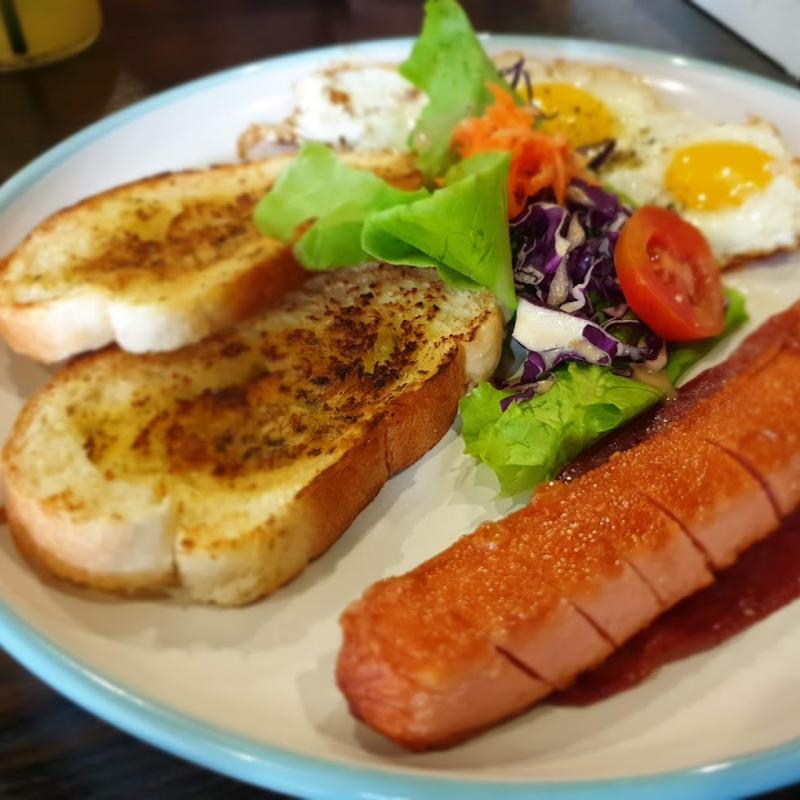 Top 10 Best Food Hunting Places in Sibu 2025 19 Junction-Cafe-Restaurant-