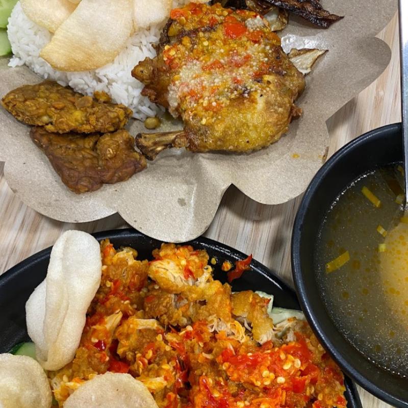Top 8 Best Ayam Geprek in KL & Selangor 2025 3 KOTAK-Plus-