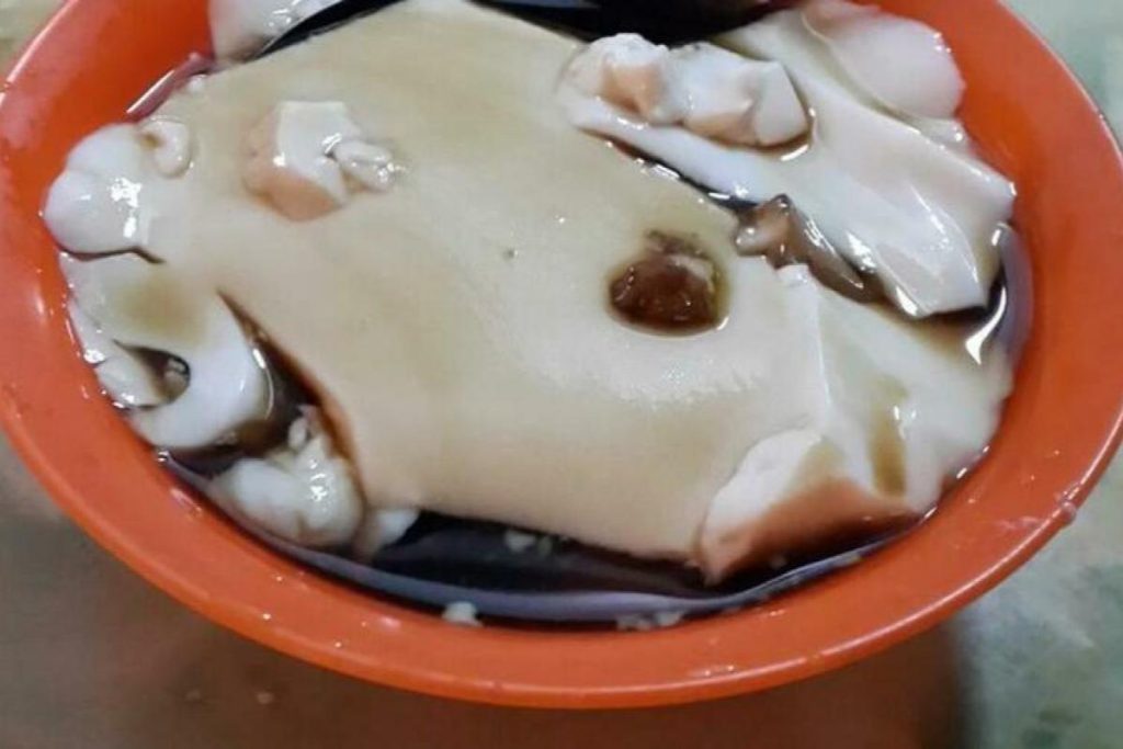 <strong>10 Tau Foo Fah Terbaik di Pulau Pinang 2025</strong> 3 Kimberly-Street-Tau-Foo-Fah-Stall-