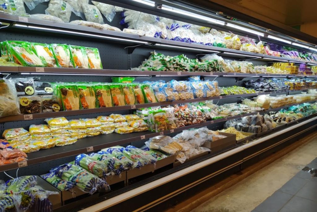 10 Kedai Runcit Terbaik di Kuantan 2025 5 LYC-@-Jalan-Gambang-