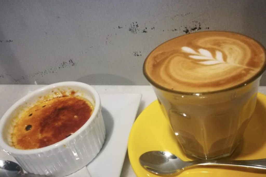 10 Creme Brulee Terbaik di Ipoh 2025 9 Marketplace-Waffle-Bar-Cafe-