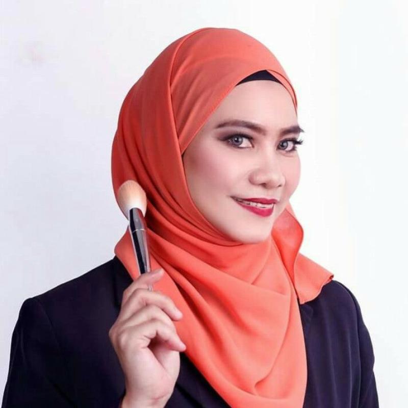 Top 10 Best Makeup Artists in Sabah 2025 18 Maslynna-MakeupArtisty-