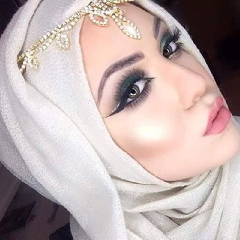 Top 10 Best Makeup Artists in Sabah 2025 19 Maslynna-MakeupArtisty-