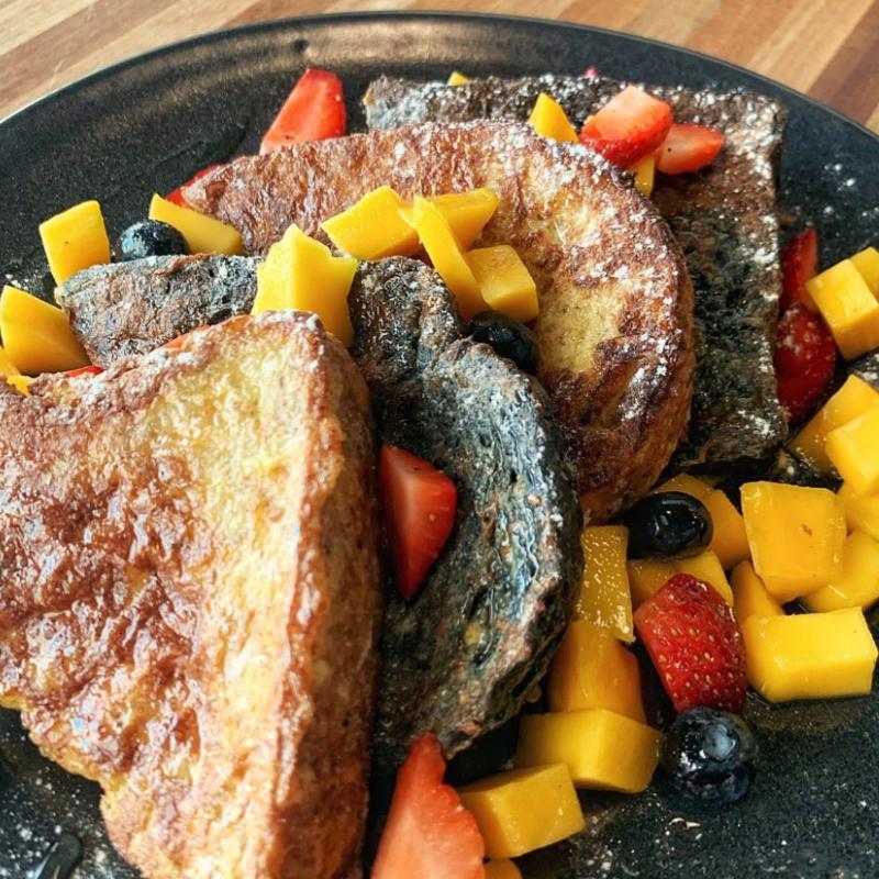 8 Roti Bakar Perancis Terbaik di Penang 2025 11 More-by-Arang-Coffee-