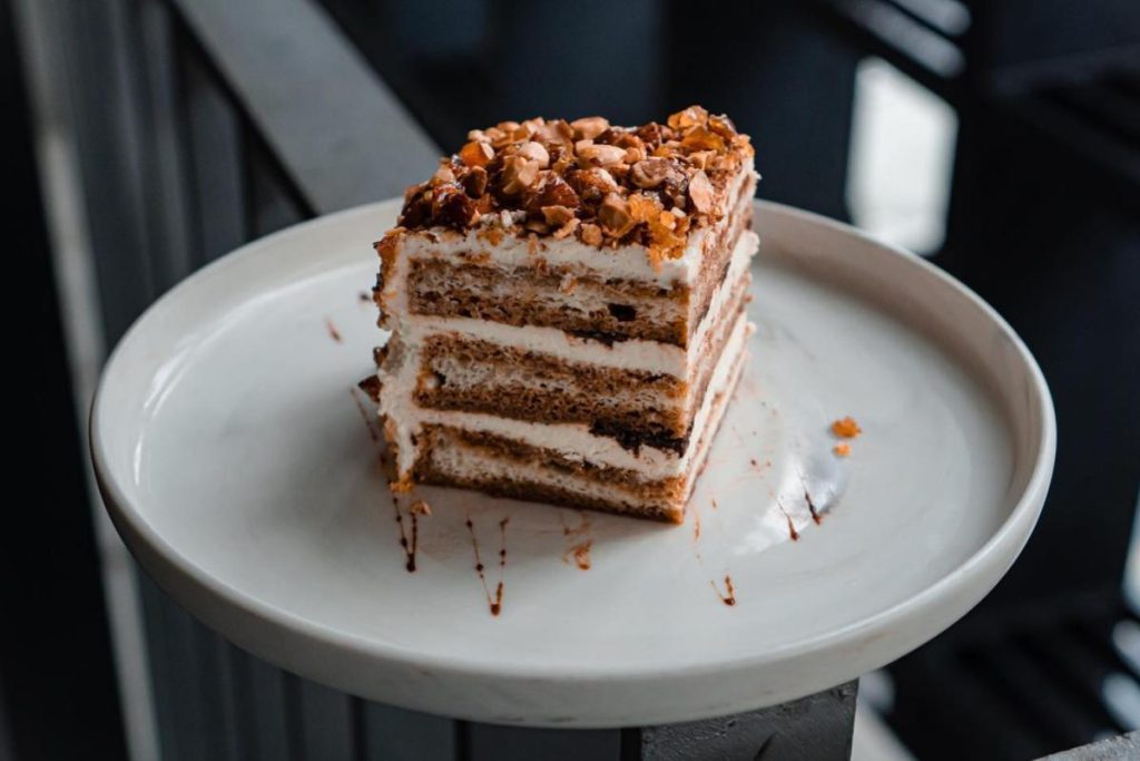 10 Tiramisu Terbaik di KL & Selangor 2025 7 Naj-Belle-