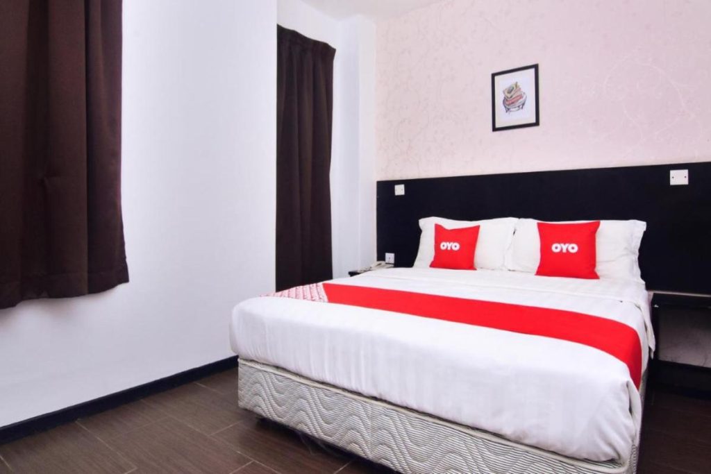 Top 10 Best Budget Hotels in Tawau 2025 21 OYO--Astana-Hotel-