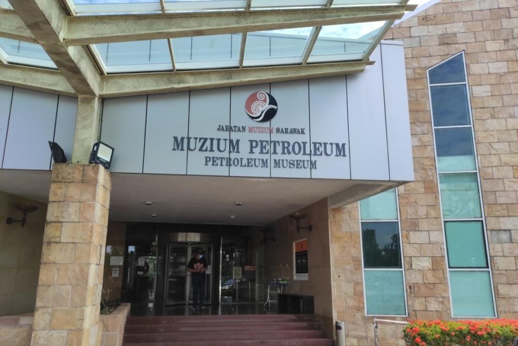 Top 10 Best Museums in Sarawak 2025 18 Petroleum-Museum-