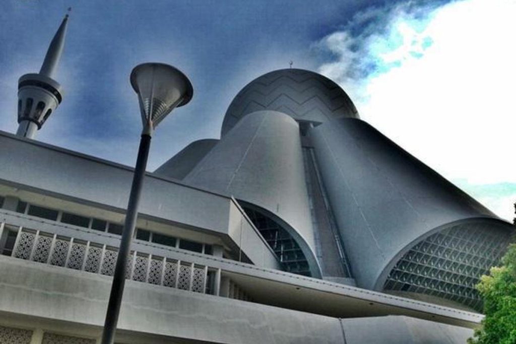 Top 10 Best Things To Do in Labuan 2025 16 Stop-by-To-View-the-Unique-Structure-of-the-Masjid-Jamek-An-Nur-