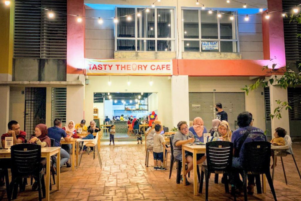 10 Chicken Chop Terbaik di Ipoh 2025 19 Tasty-Theory-Cafe