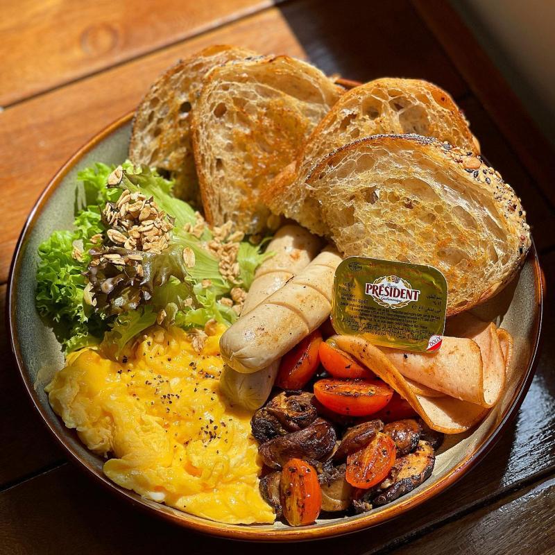 9 Big Breakfast Terbaik di Johor Bahru 2025 19 The-Starter-Cafe-