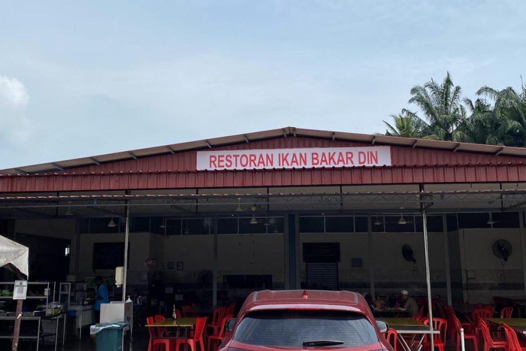 Top 10 Best Things To Do Near Kepala Batas 2025 17 Try-the-Ikan-Bakar-At-Restoran-Ikan-Bakar-Din-