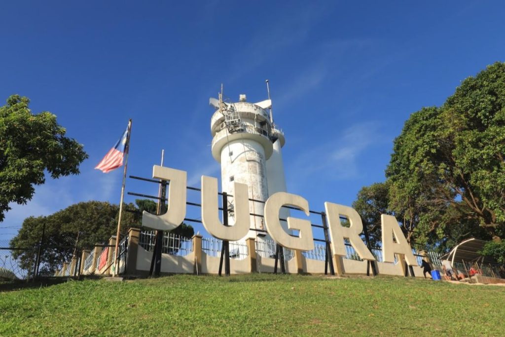 Top 10 Best Things To Do in Banting 2025 5 Visit-the-Bukit-Jugra-Lighthouse