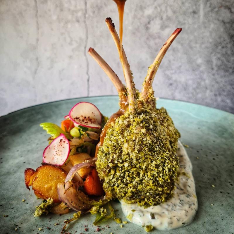 <strong>8 Rack Lamb Terbaik di Pulau Pinang 2025</strong> 15 White-Smoke-Restaurant-