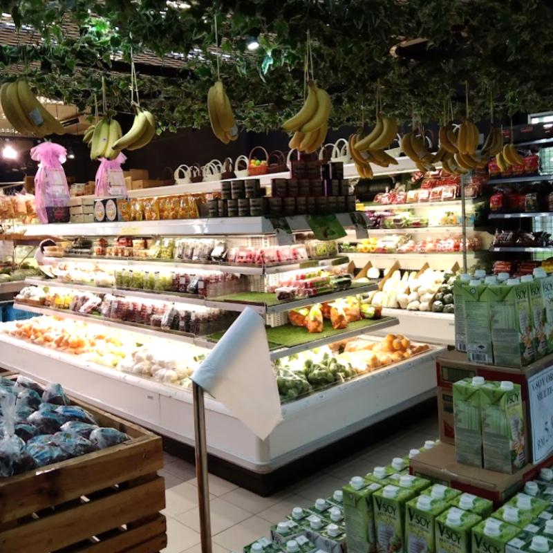 10 Kedai Runcit Terbaik di Rawang 2025 9 Whole-Foods-Express-Rawang-Country-Homes-