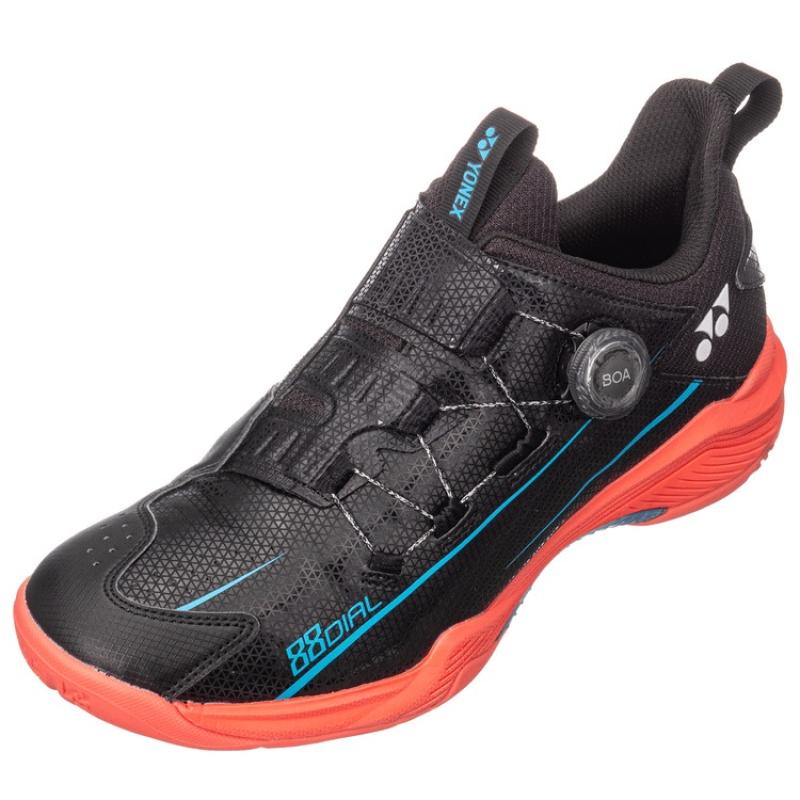 <strong>10 Kasut Badminton Terbaik di Malaysia 2025</strong> 7 Yonex-Power-Cushion--Badminton-Shoe--