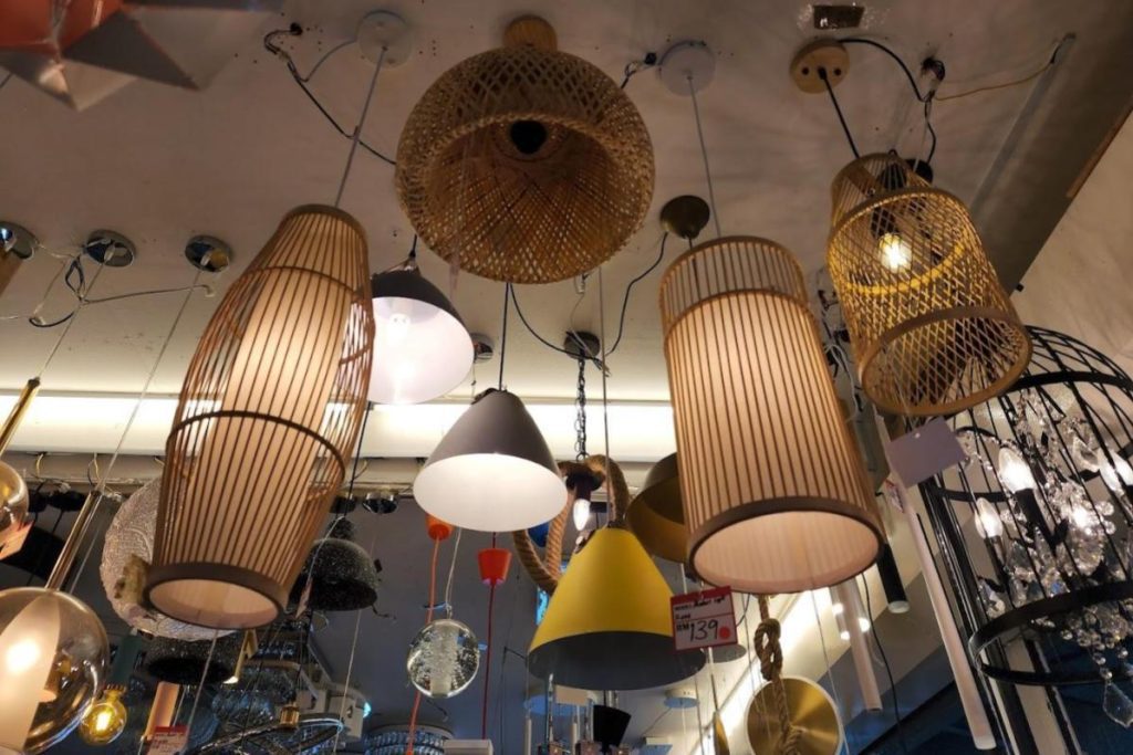<strong>10 Kedai Lampu Terbaik di Sabah 2025</strong> 15 Yun-Chung-Lighting-Sdn.-Bhd.-
