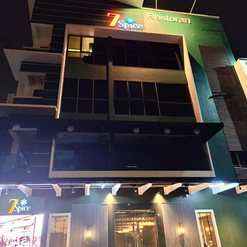 10 Kari Kepala Ikan Terbaik di Johor 2025 2 -Spice-